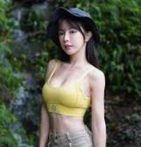 一起草热门短视频,17c一起草视频官网,原创内容,视频社区资料展示